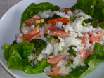 Оризова салата със сьомга