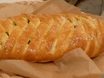 Плетен хляб с плънка от картофи