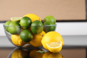 Защо трябва да имаме лимони в хладилника?