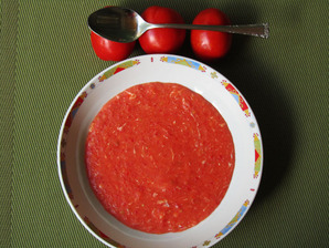Пресечена доматена каша