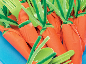 Великденски прибори във форма на морковче