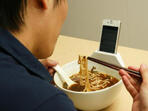 Интерактивна посуда за хранене