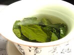 Зелен чай - живителната напитка