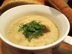 Картофена супа с карамелизиран лук