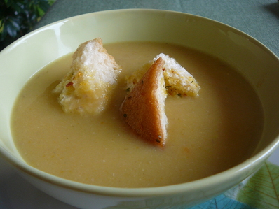 Крем супа с жълт боб