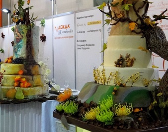 Дизайнерските торти на есенната прелюдия