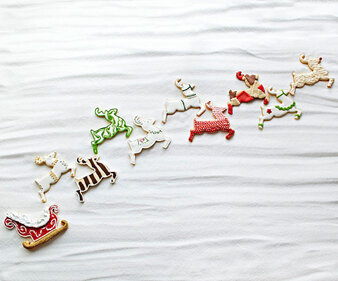 Декорации за сладки: Еленчетата на Дядо Коледа