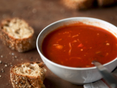 Студена доматена супа