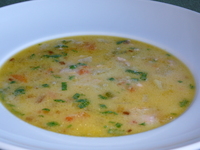 Рибена супа с праз лук