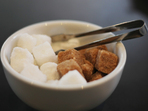 Как да разберем дали кафявата захар е истинска?