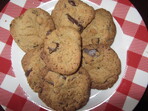Домашни бисквити с шоколадови парченца